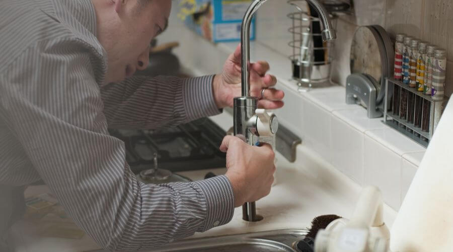 Local tankless water heater installation in Killduff, IA